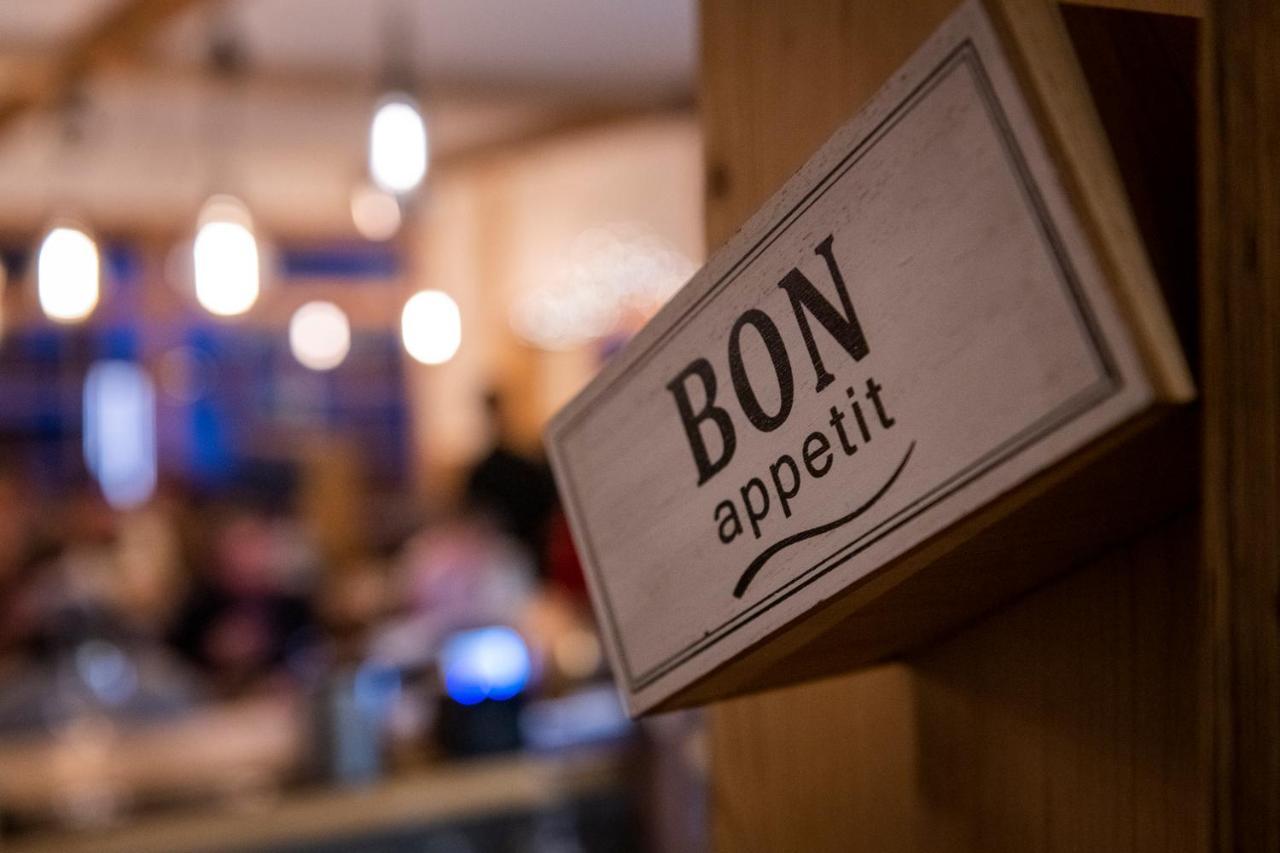 Papill'On - Boutique Hotel ลาซูมาซ ภายนอก รูปภาพ